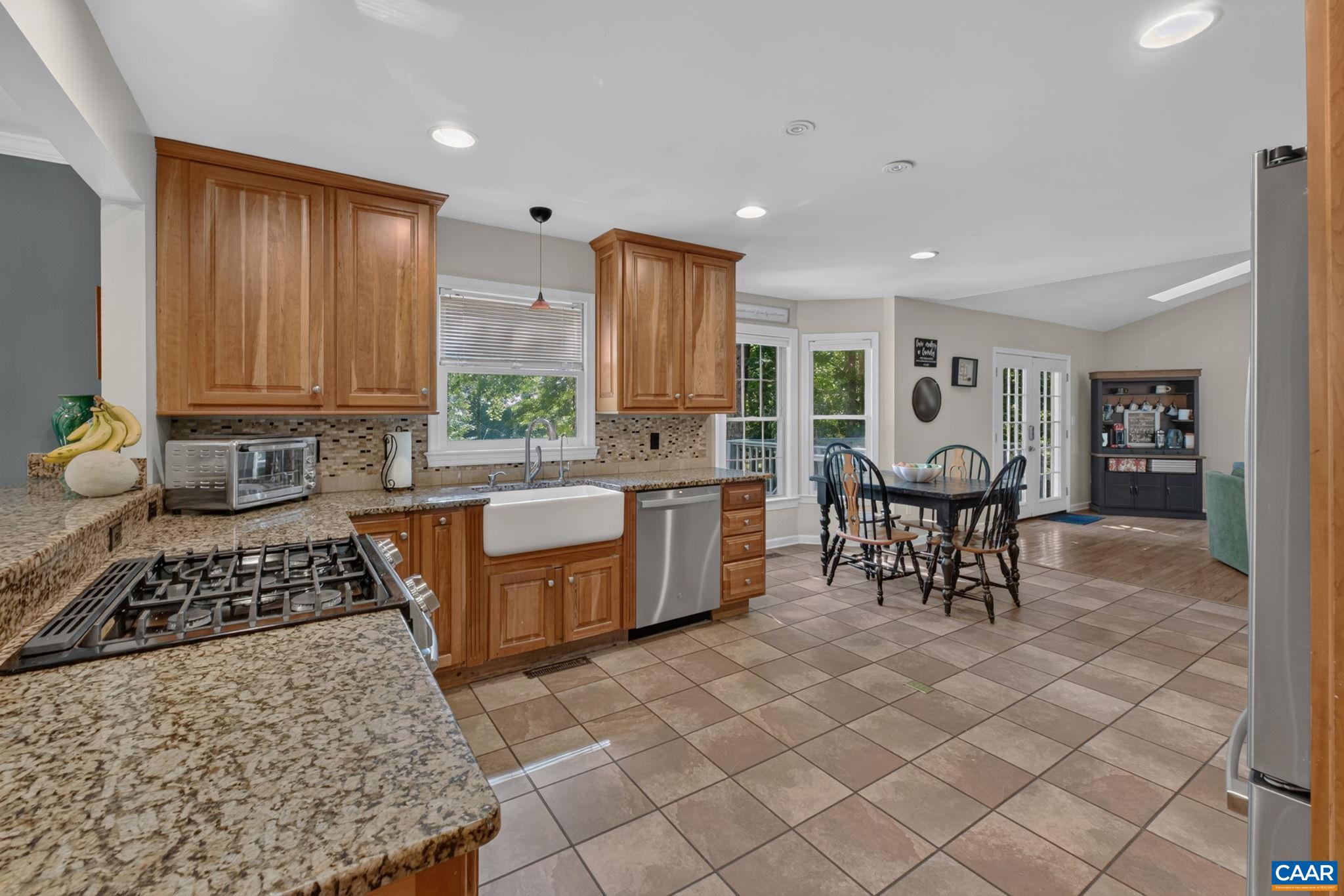 1809 AMBERFIELD DR