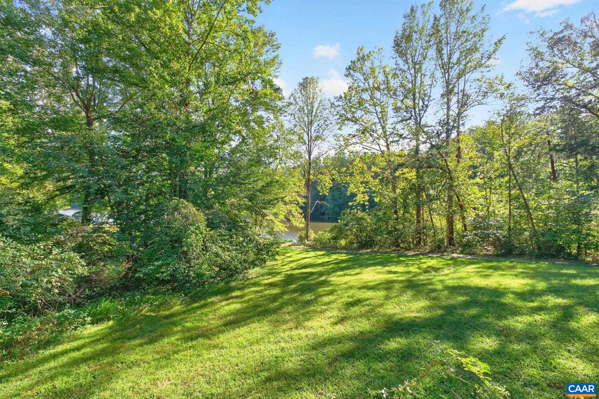 1809 AMBERFIELD DR