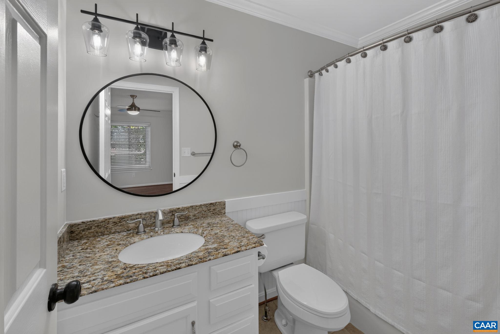 1685 ROYAL OAK CT