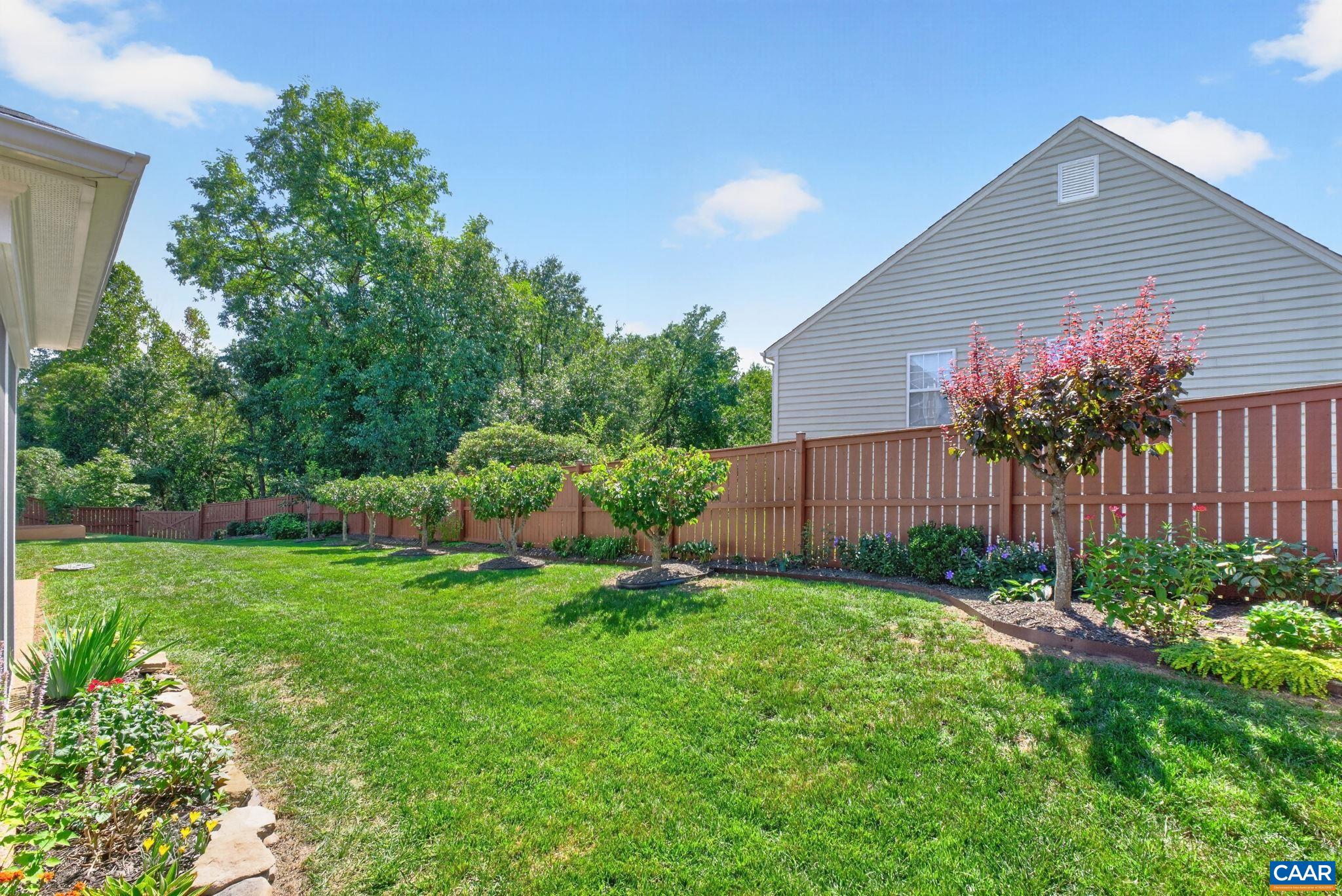 1410 HILLBROOK CT