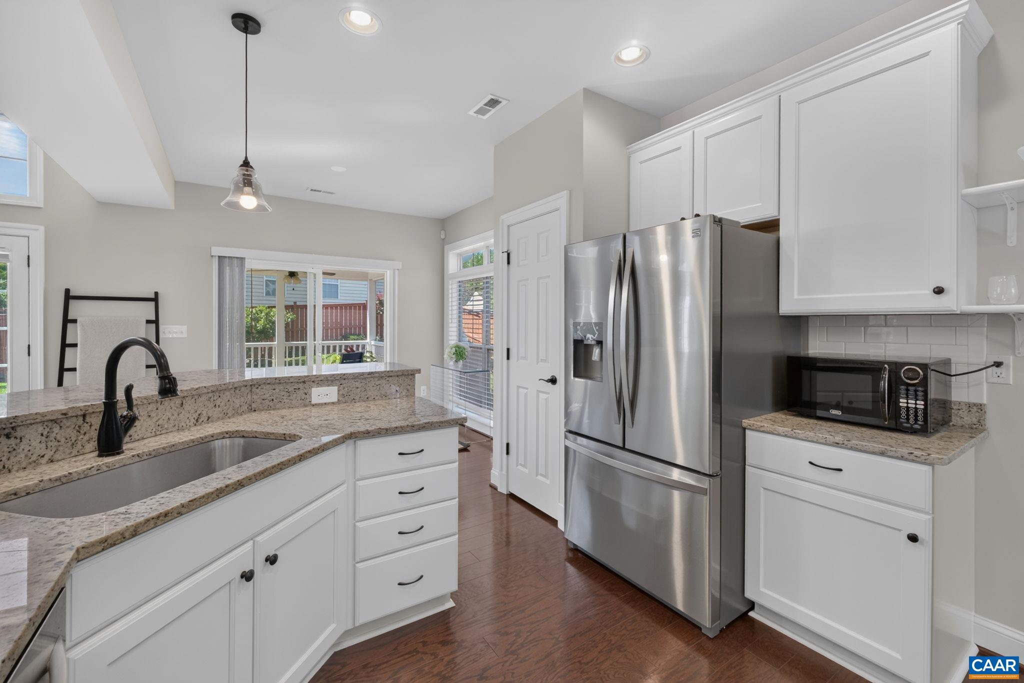 1410 HILLBROOK CT