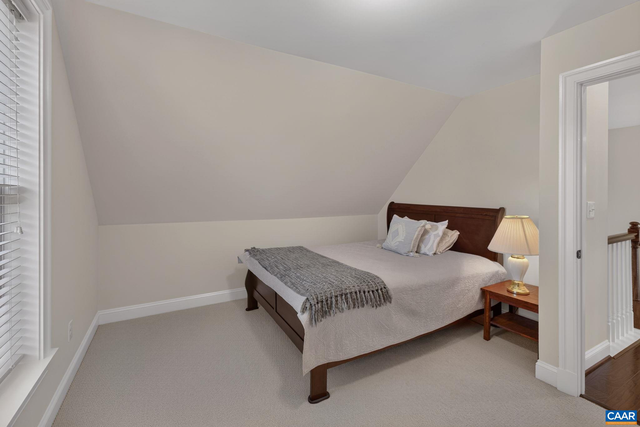 1410 HILLBROOK CT
