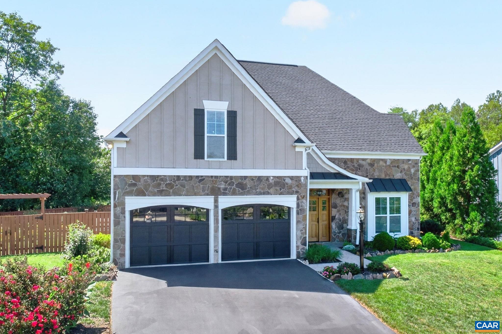 1410 HILLBROOK CT