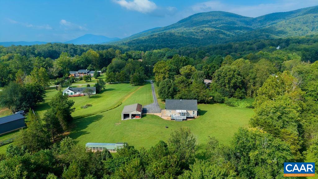 676 ROCKFISH SCHOOL LN