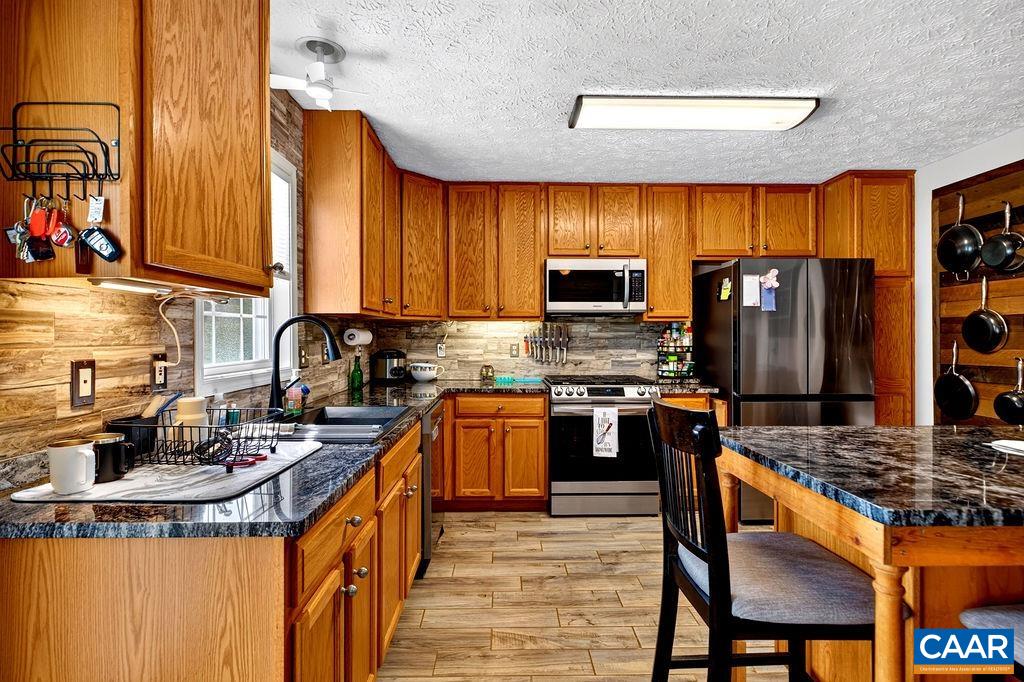 676 ROCKFISH SCHOOL LN