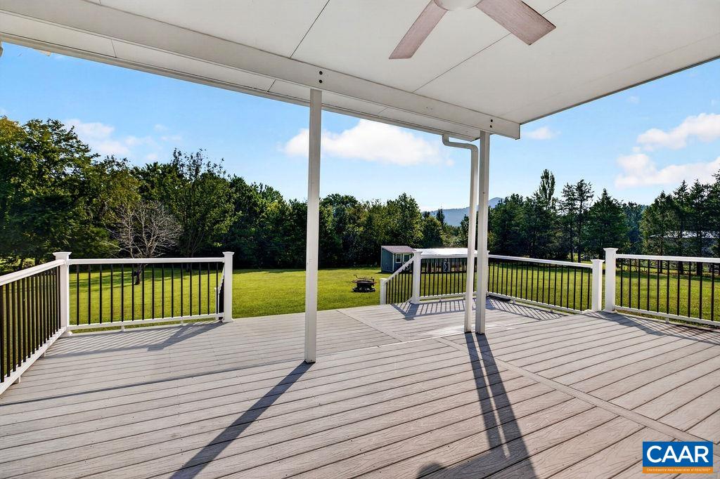 676 ROCKFISH SCHOOL LN