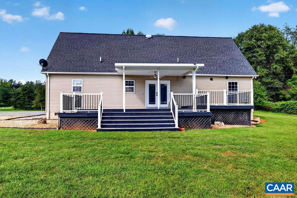676 ROCKFISH SCHOOL LN