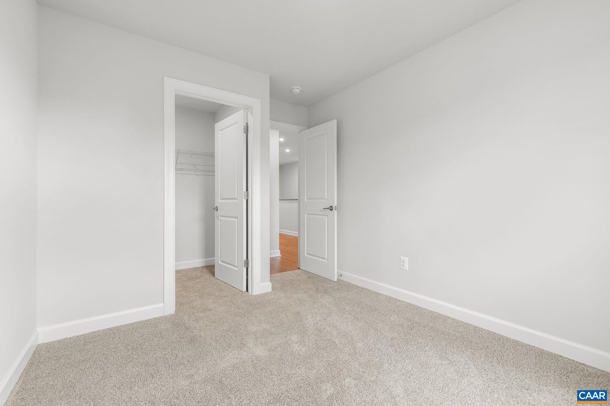 2035 LARKIN AVE