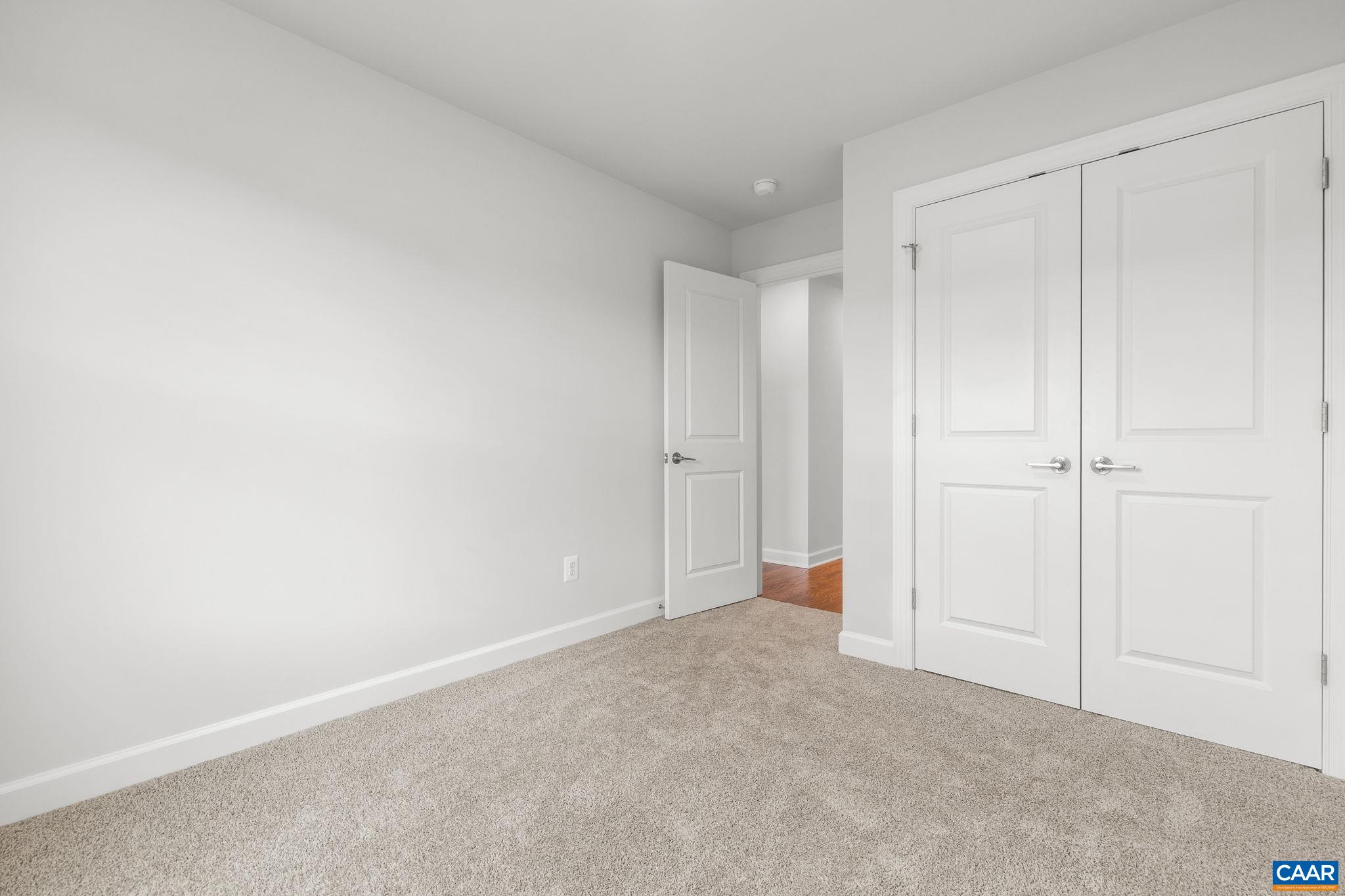 2035 LARKIN AVE