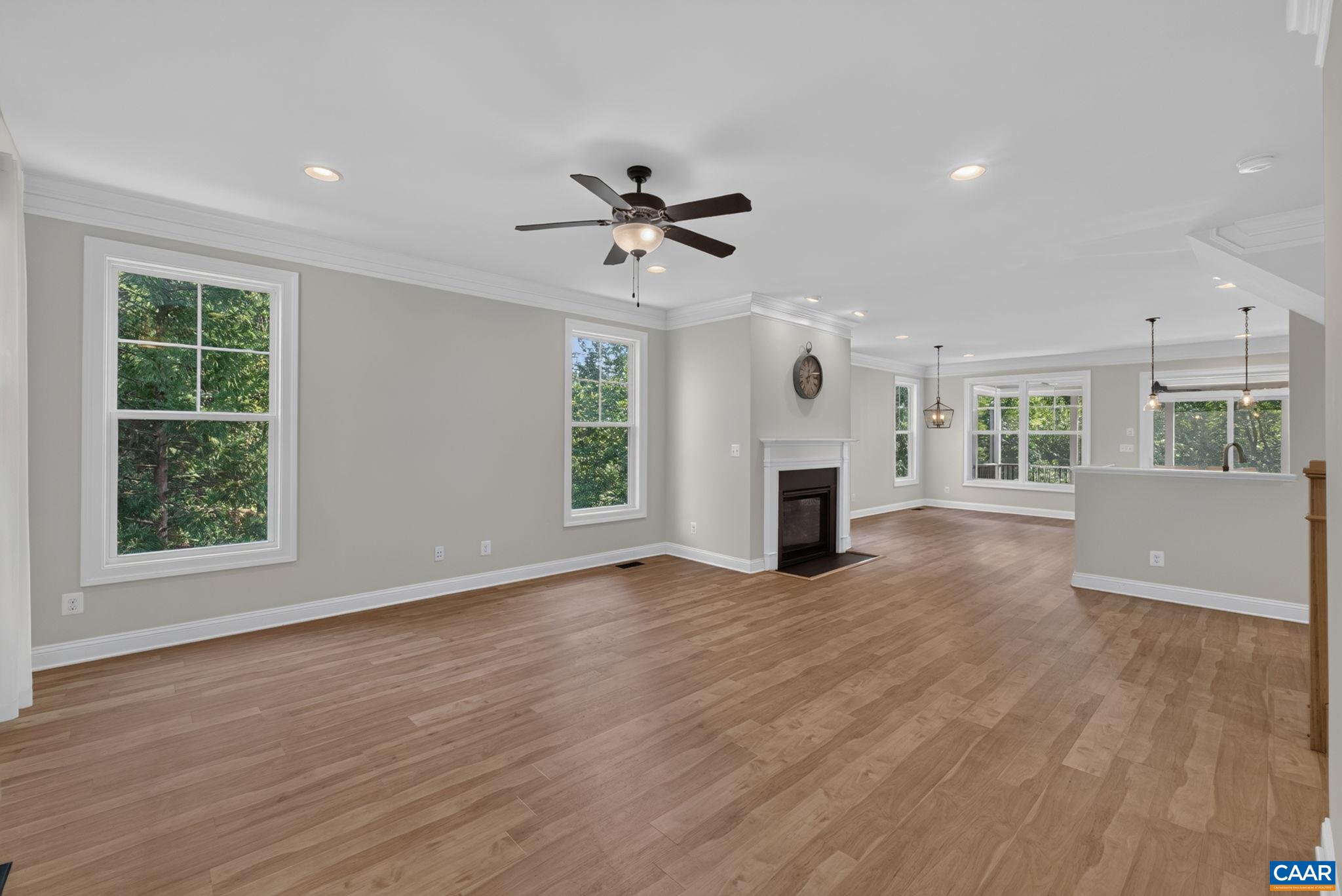 2932 TEMPLEHOF CT