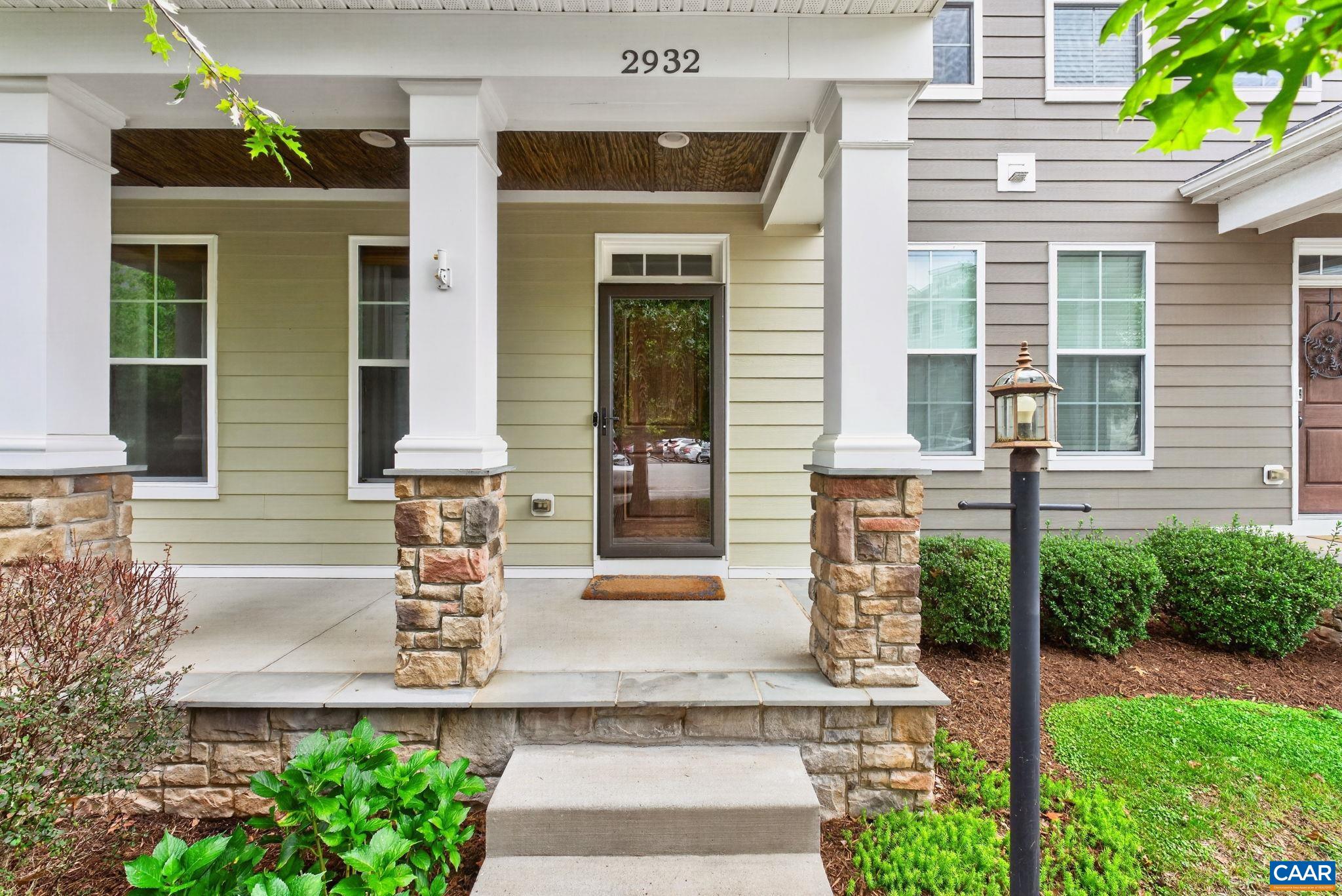 2932 TEMPLEHOF CT