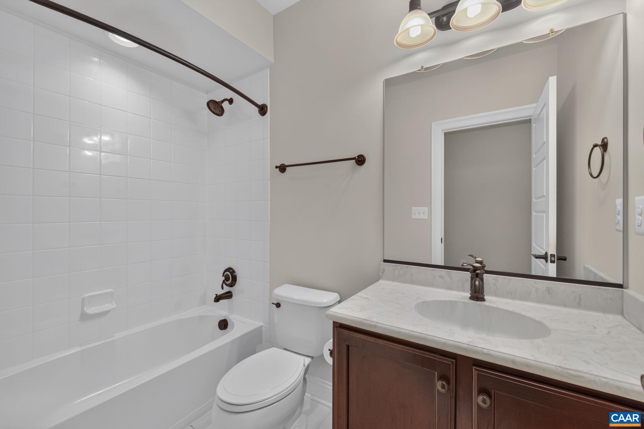 2932 TEMPLEHOF CT