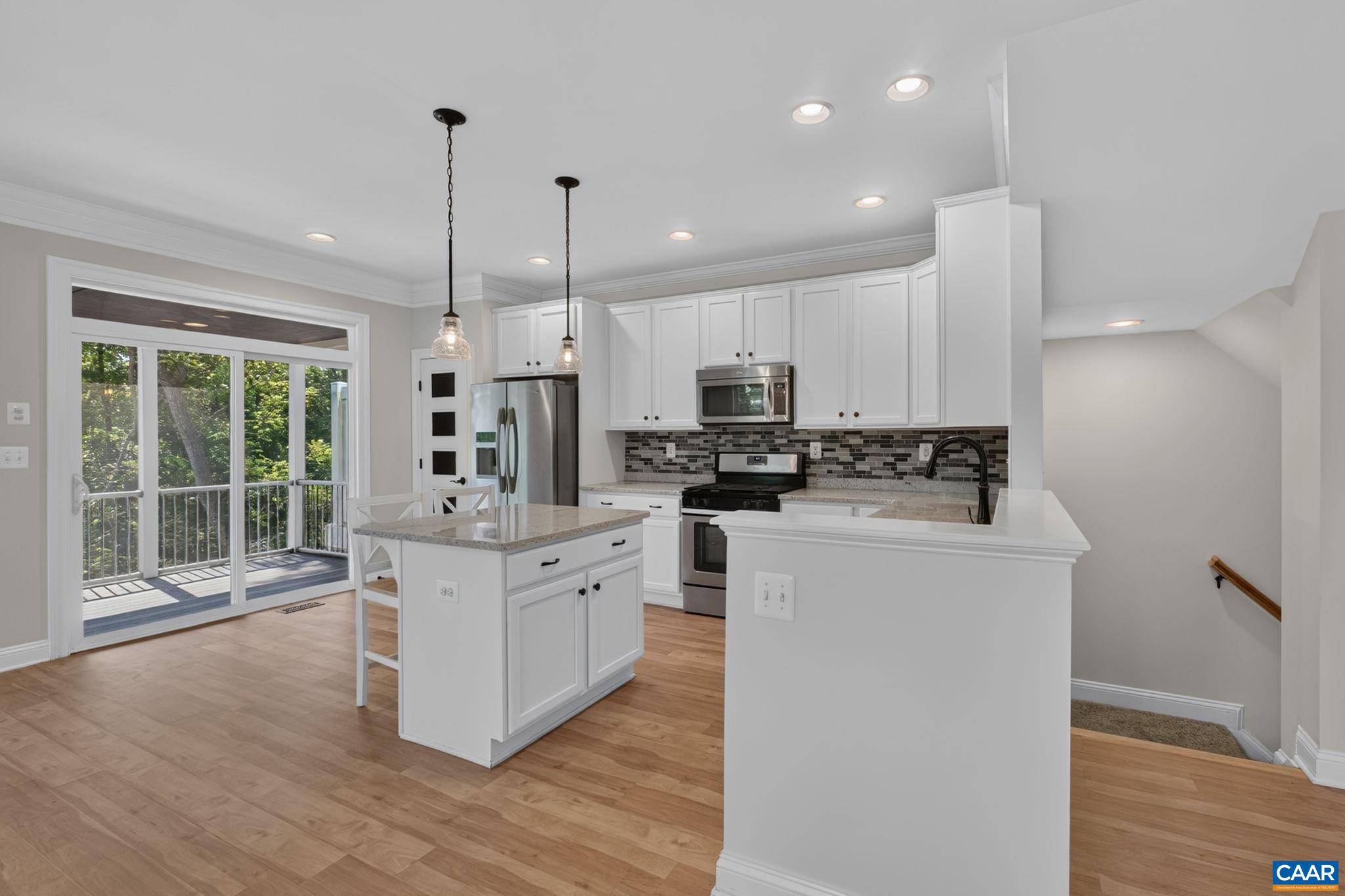 2932 TEMPLEHOF CT