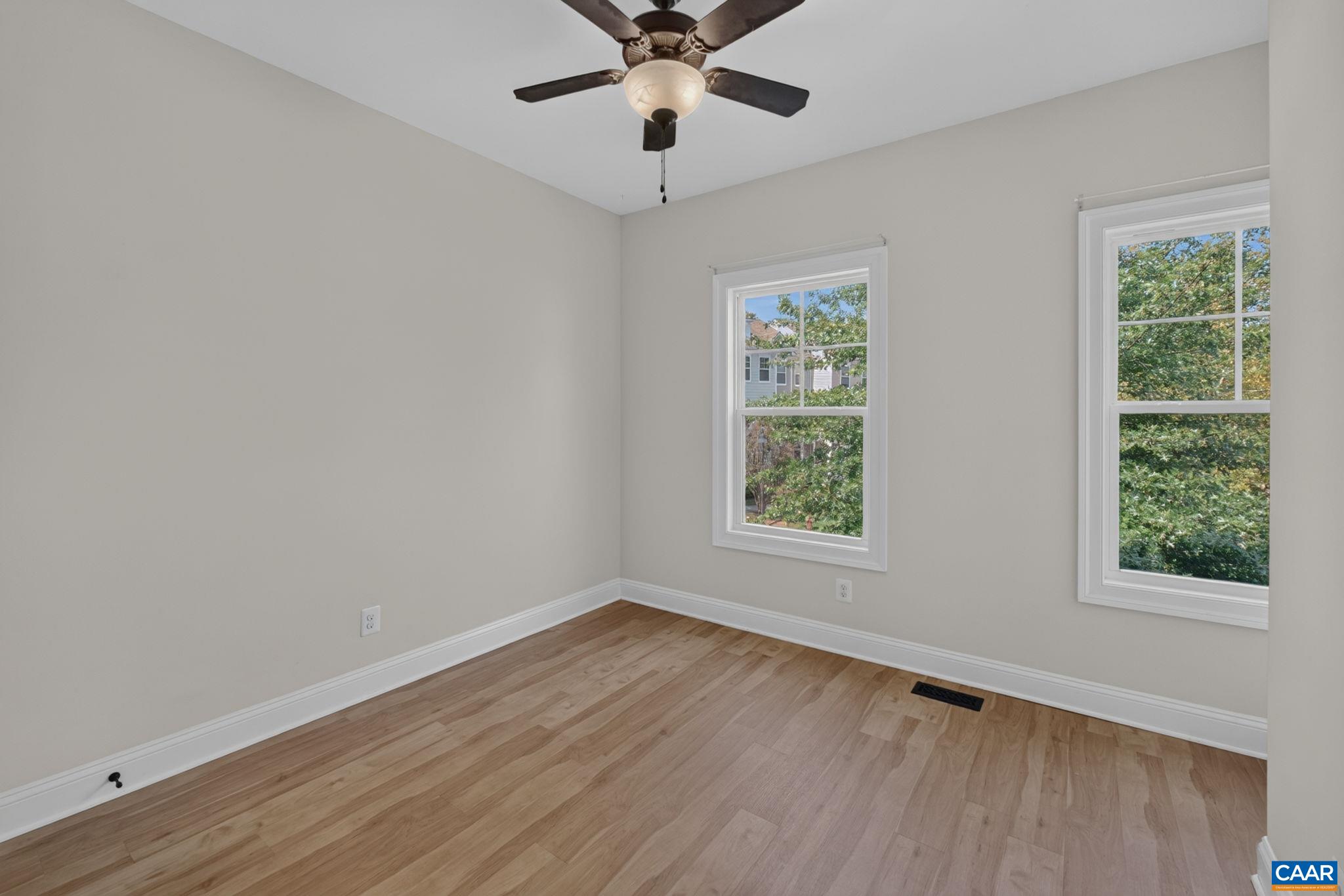 2932 TEMPLEHOF CT