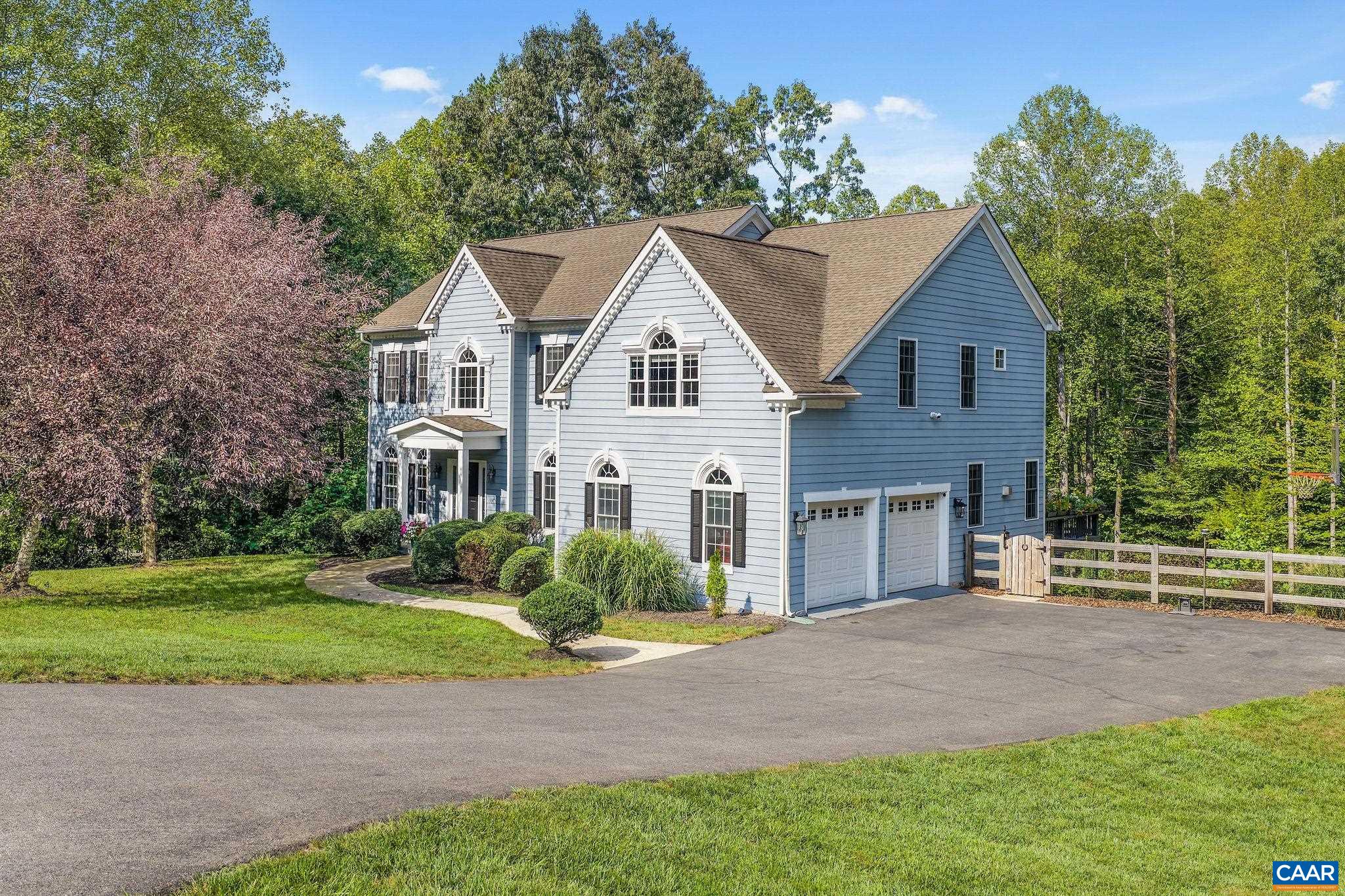1425 PLAINS DR