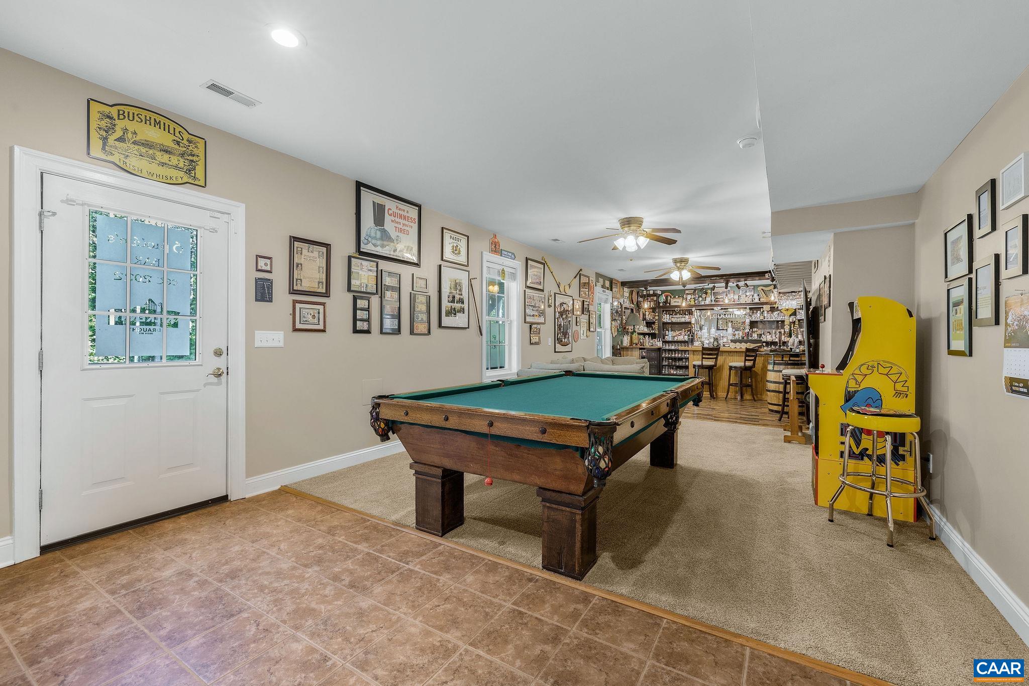 1425 PLAINS DR
