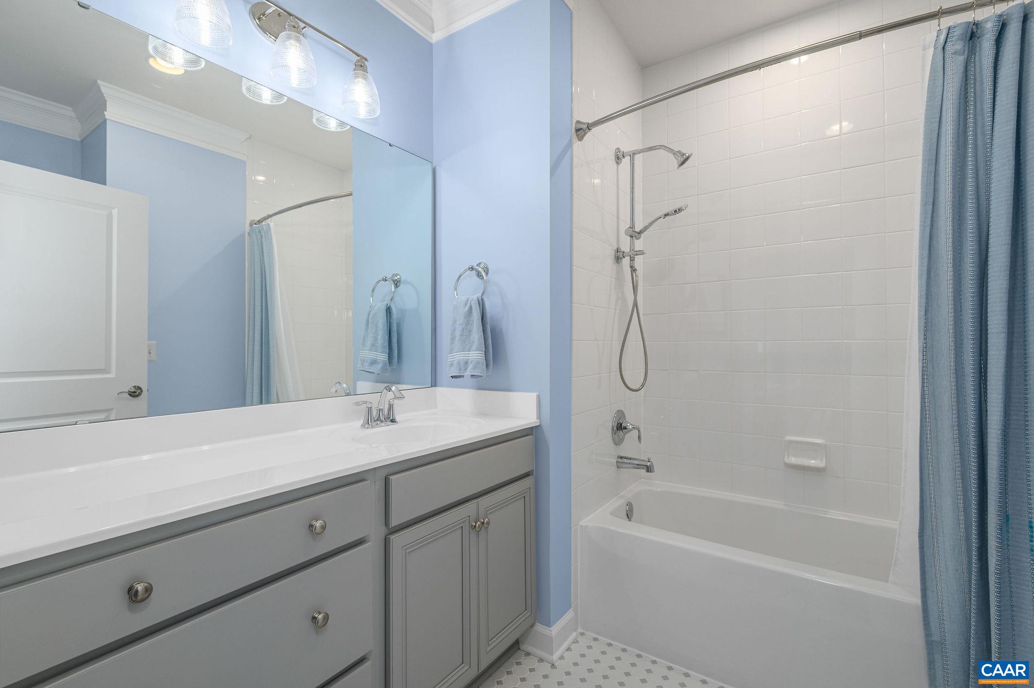 3676 THICKET RUN PL