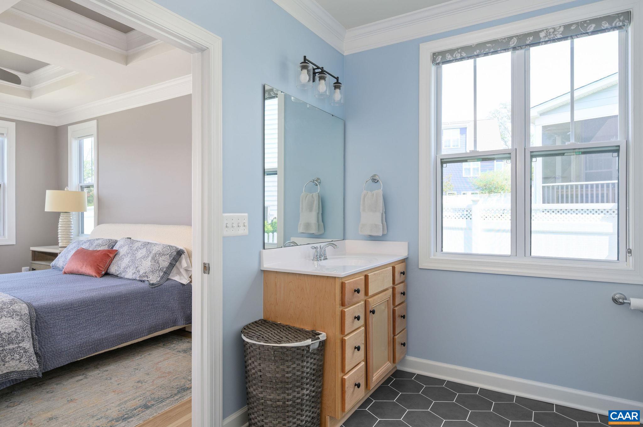 3676 THICKET RUN PL