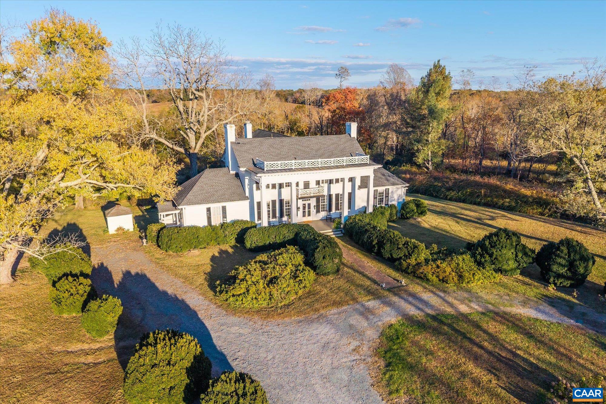 7877 MEADOWS FARM RD