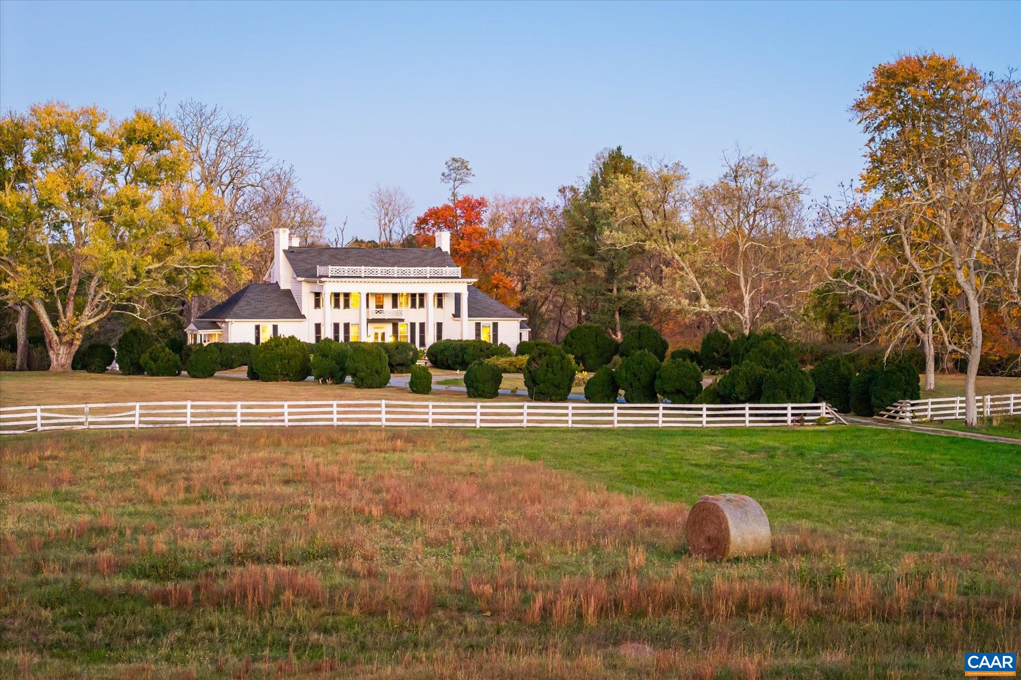 7877 MEADOWS FARM RD