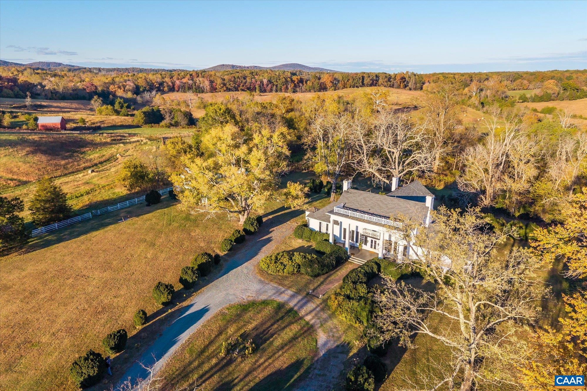 7877 MEADOWS FARM RD