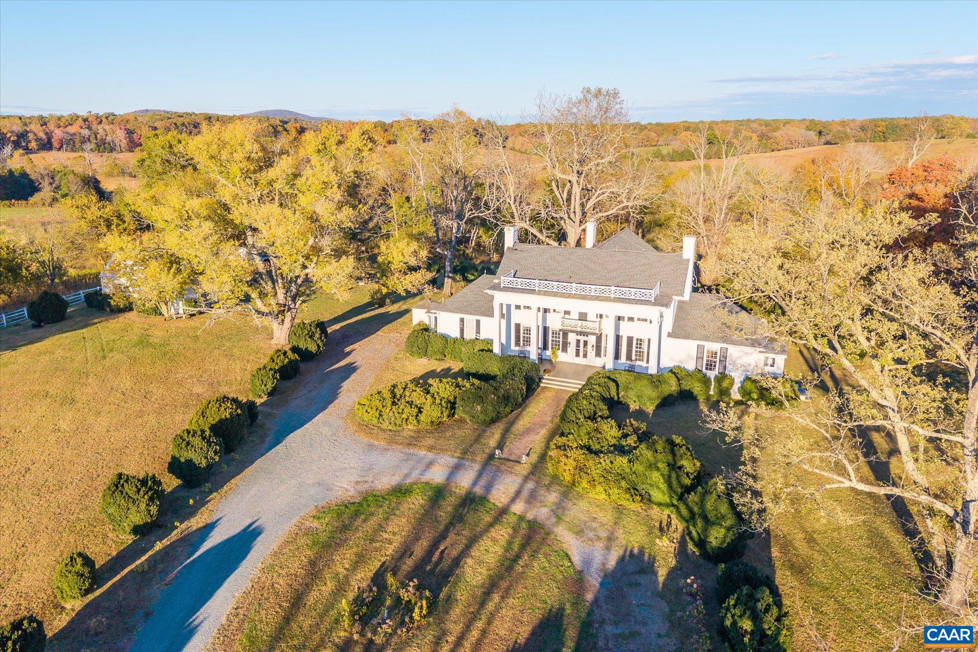 7877 MEADOWS FARM RD
