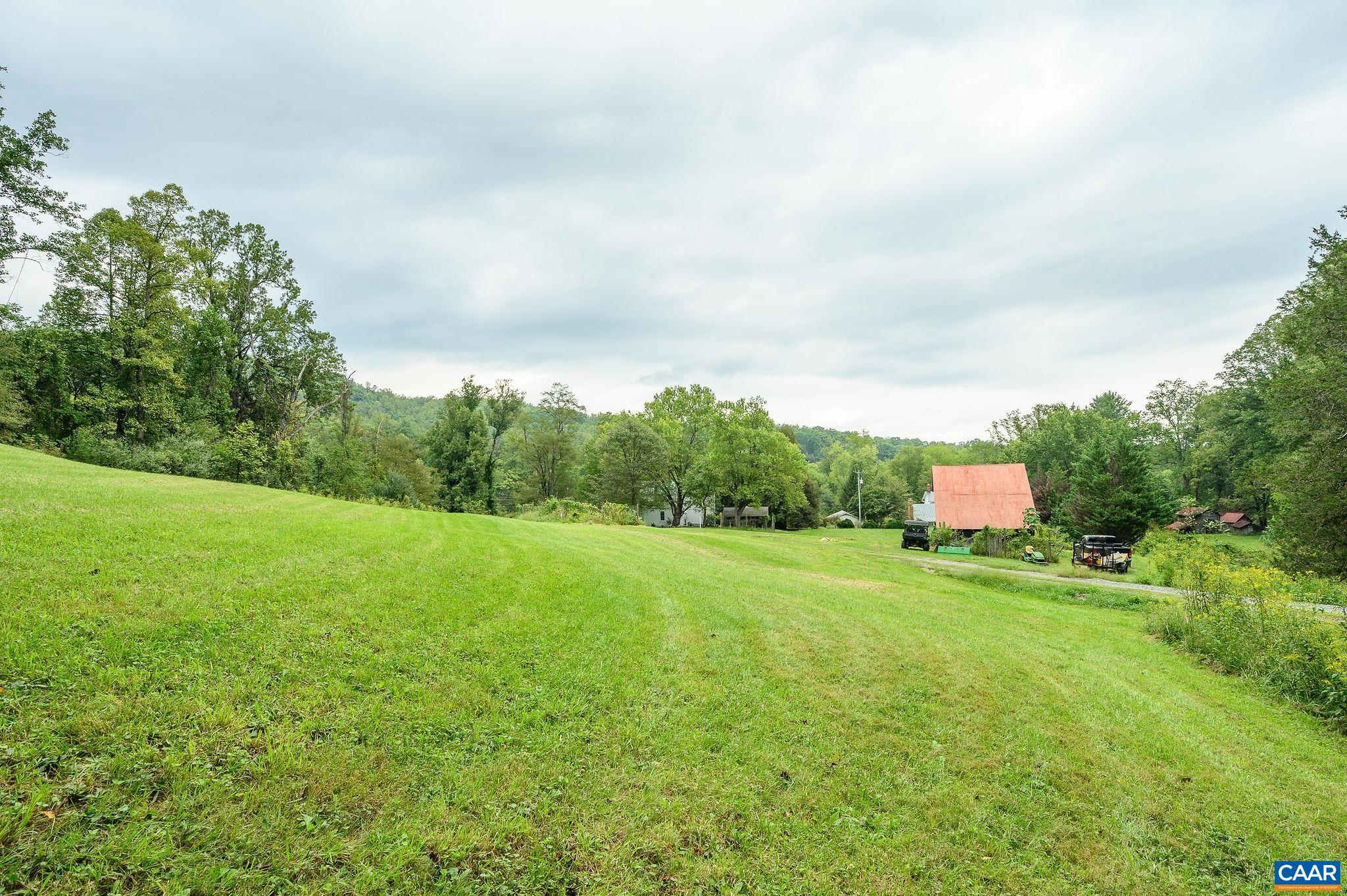 2120 DROVERS LN