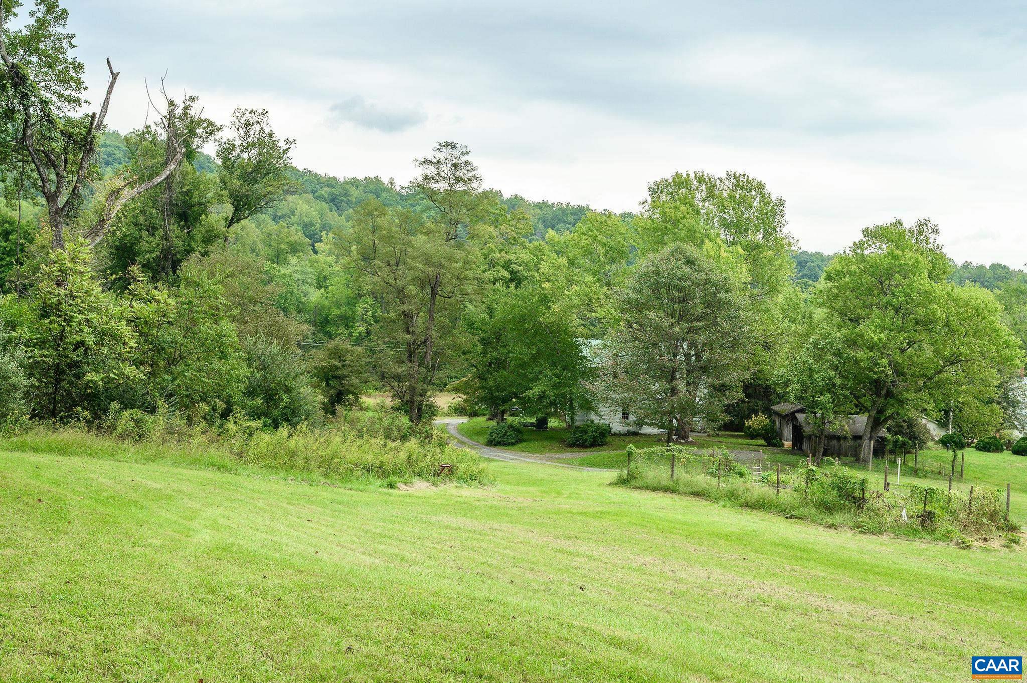 2120 DROVERS LN