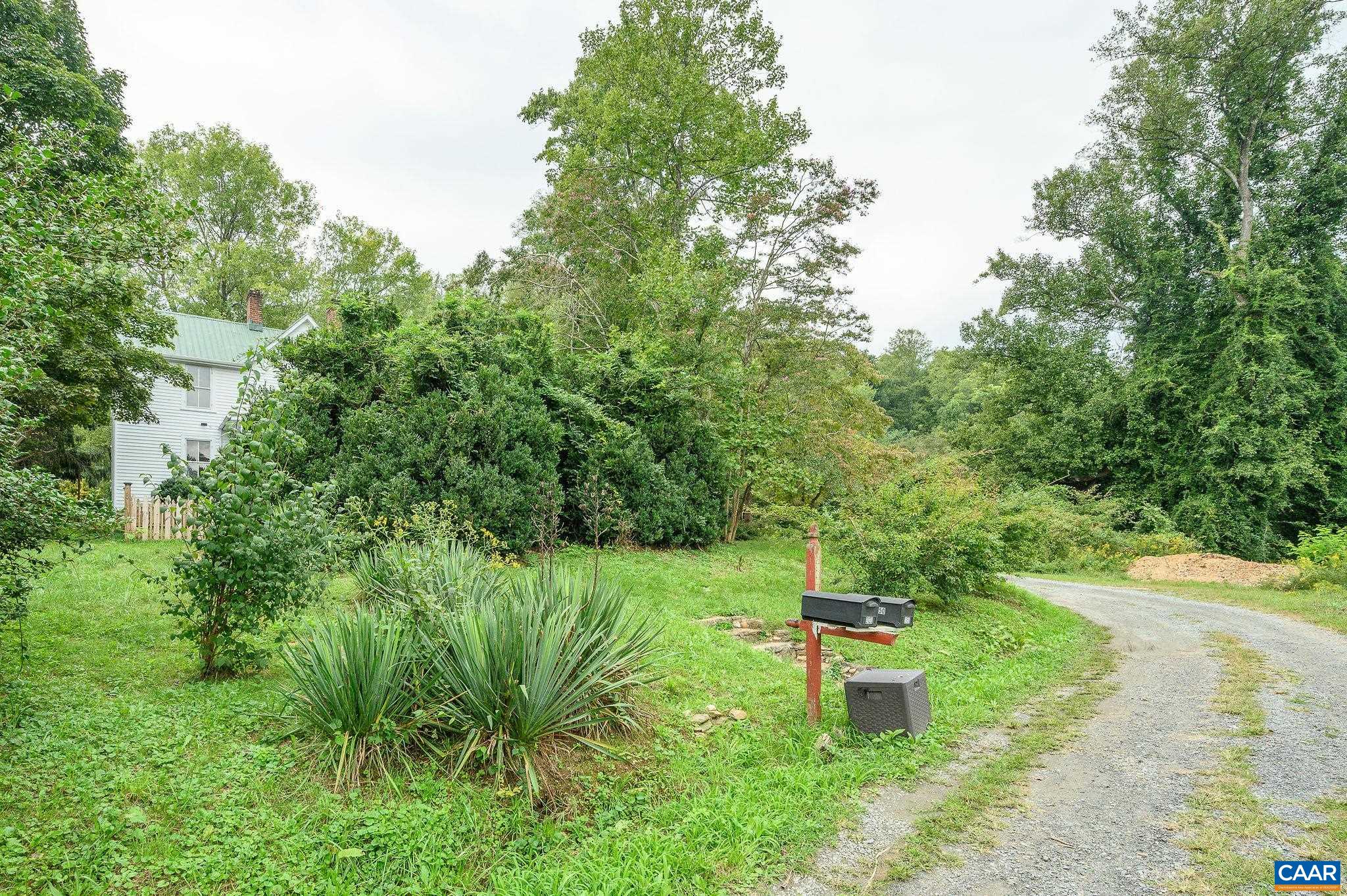 2120 DROVERS LN