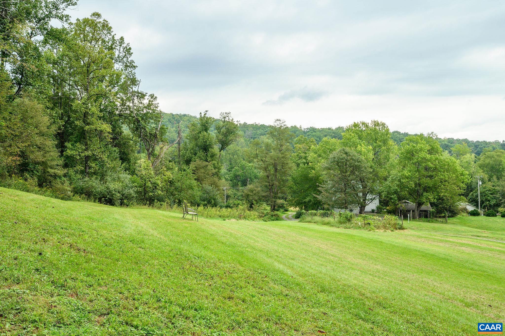 2120 DROVERS LN