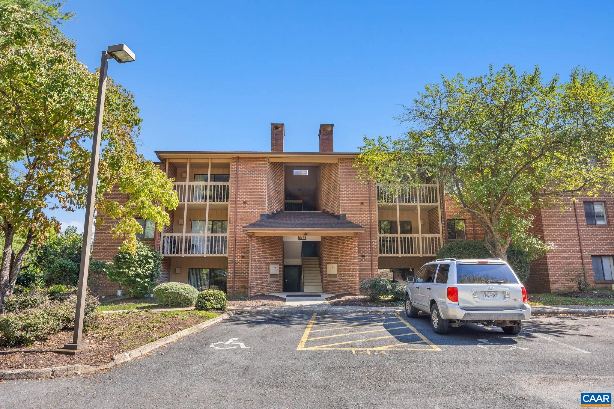 143 GREEN TURTLE LN Unit: 8