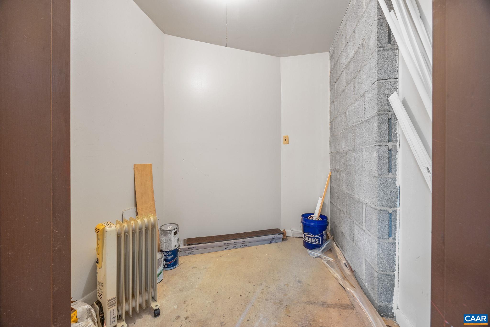 143 GREEN TURTLE LN Unit: 8