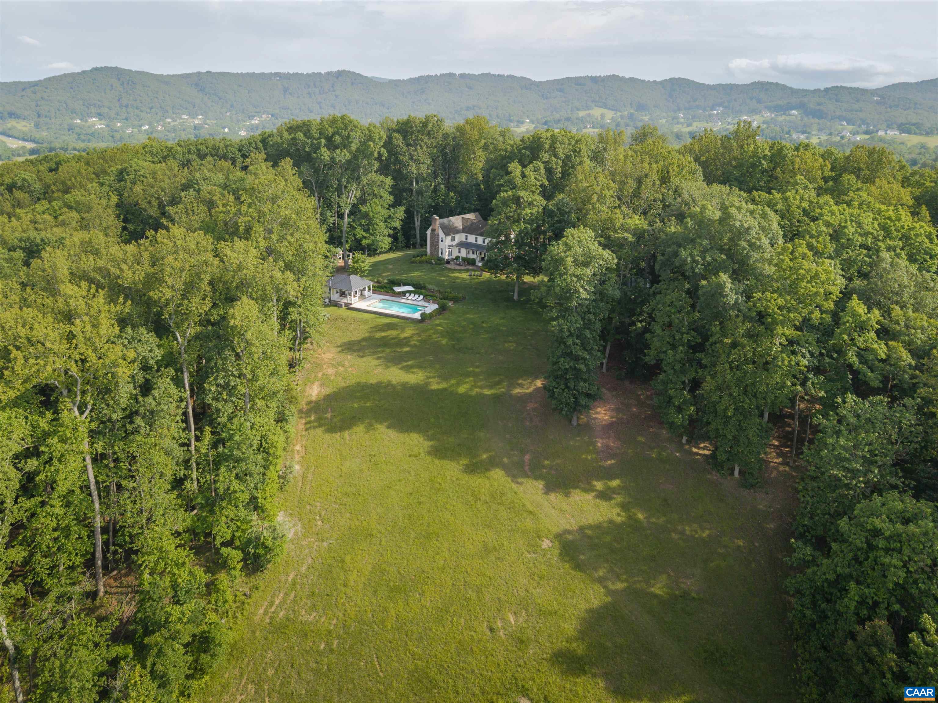 245 BLUE SPRINGS LN