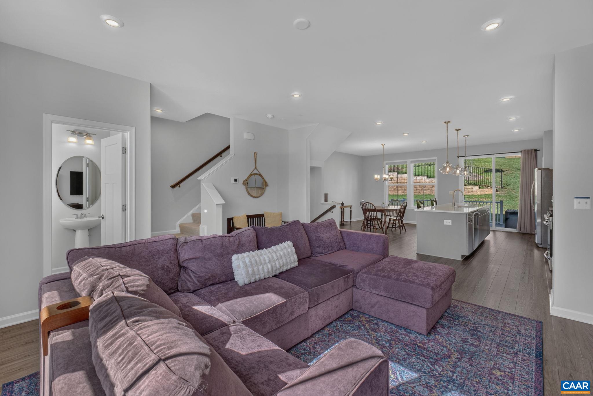 4708 LOYOLA WAY