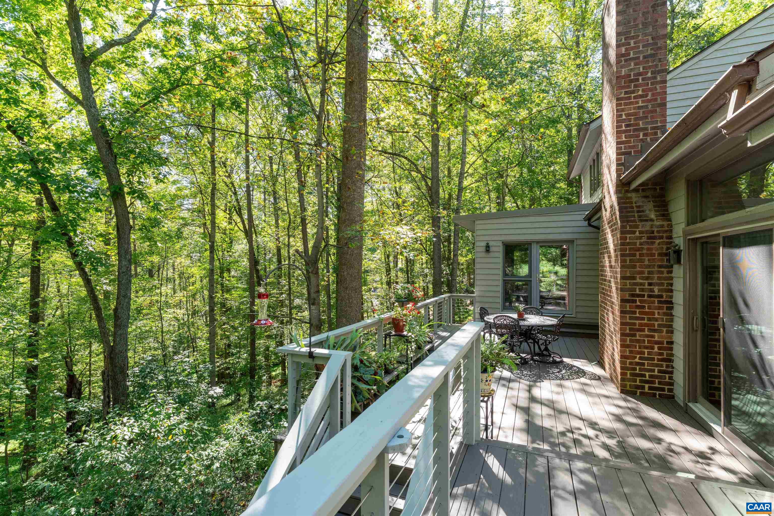 3335 BROOKSIDE DR