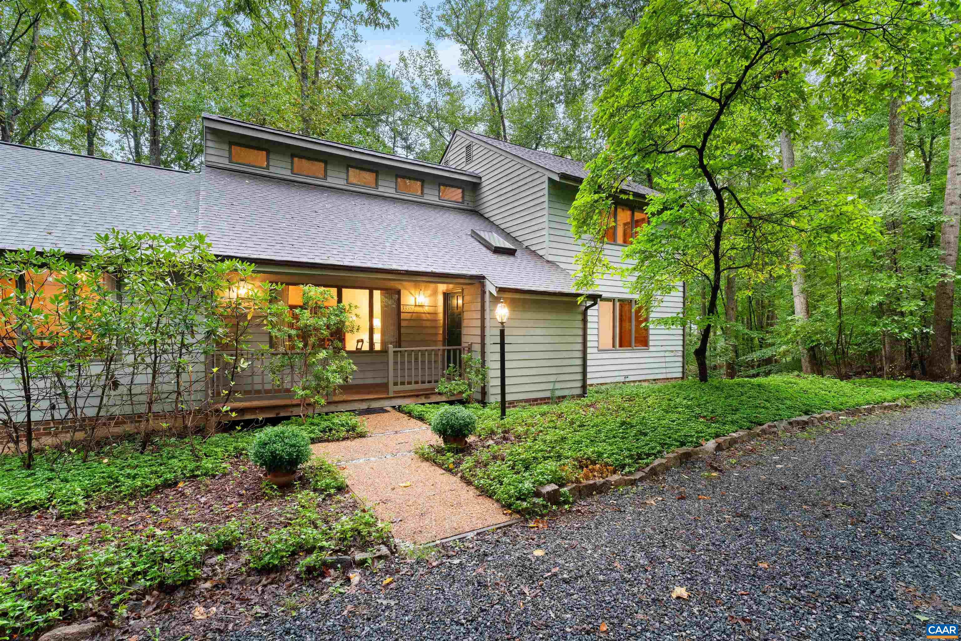 3335 BROOKSIDE DR