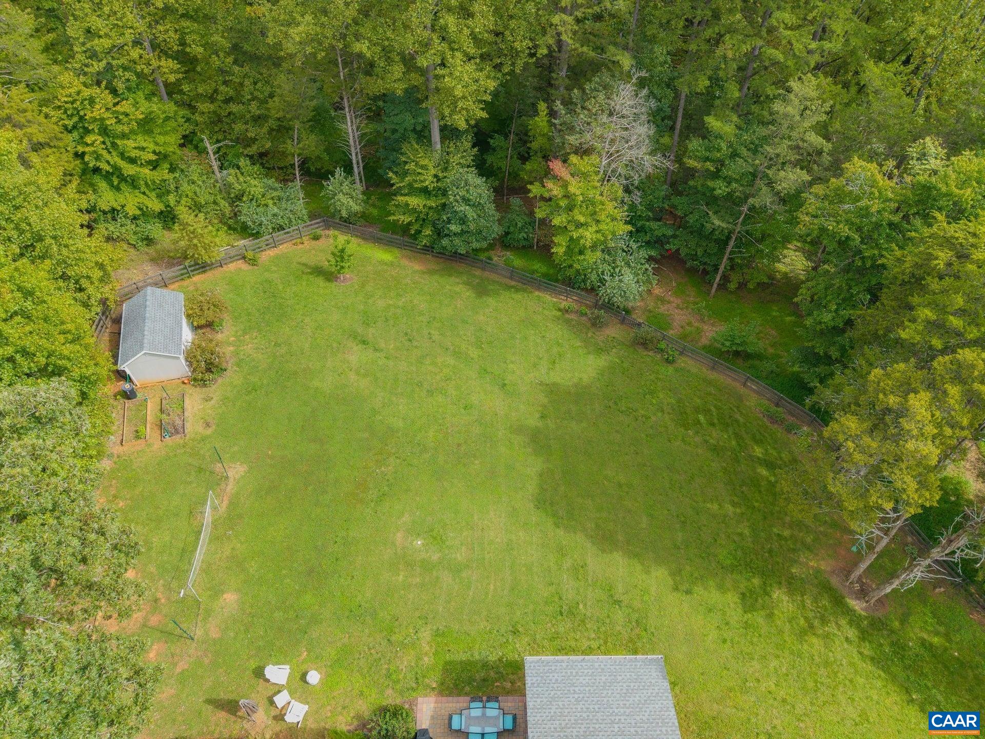 3701 GLENAIRE DR