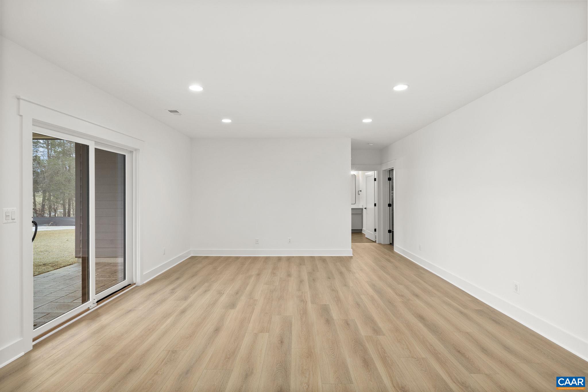 1 A VISTA VIEW DR