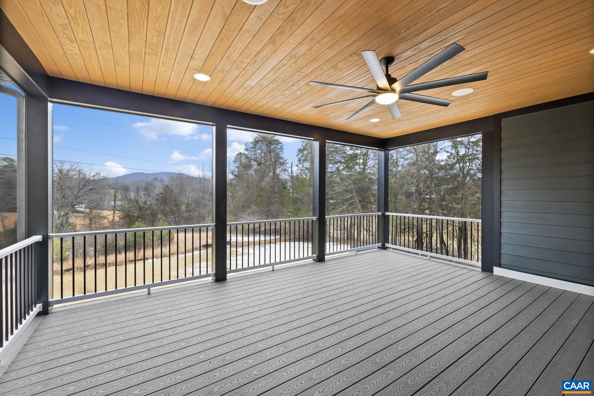 1 A VISTA VIEW DR