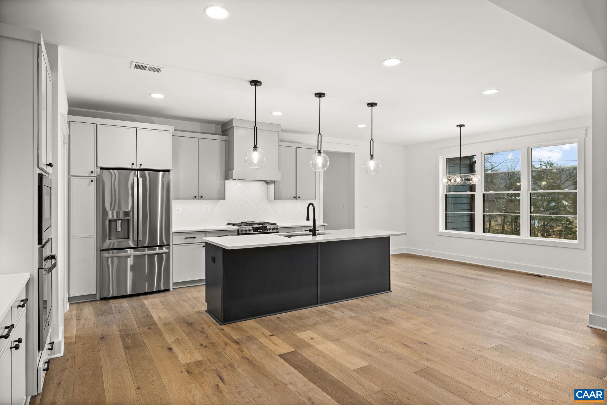 1 A VISTA VIEW DR
