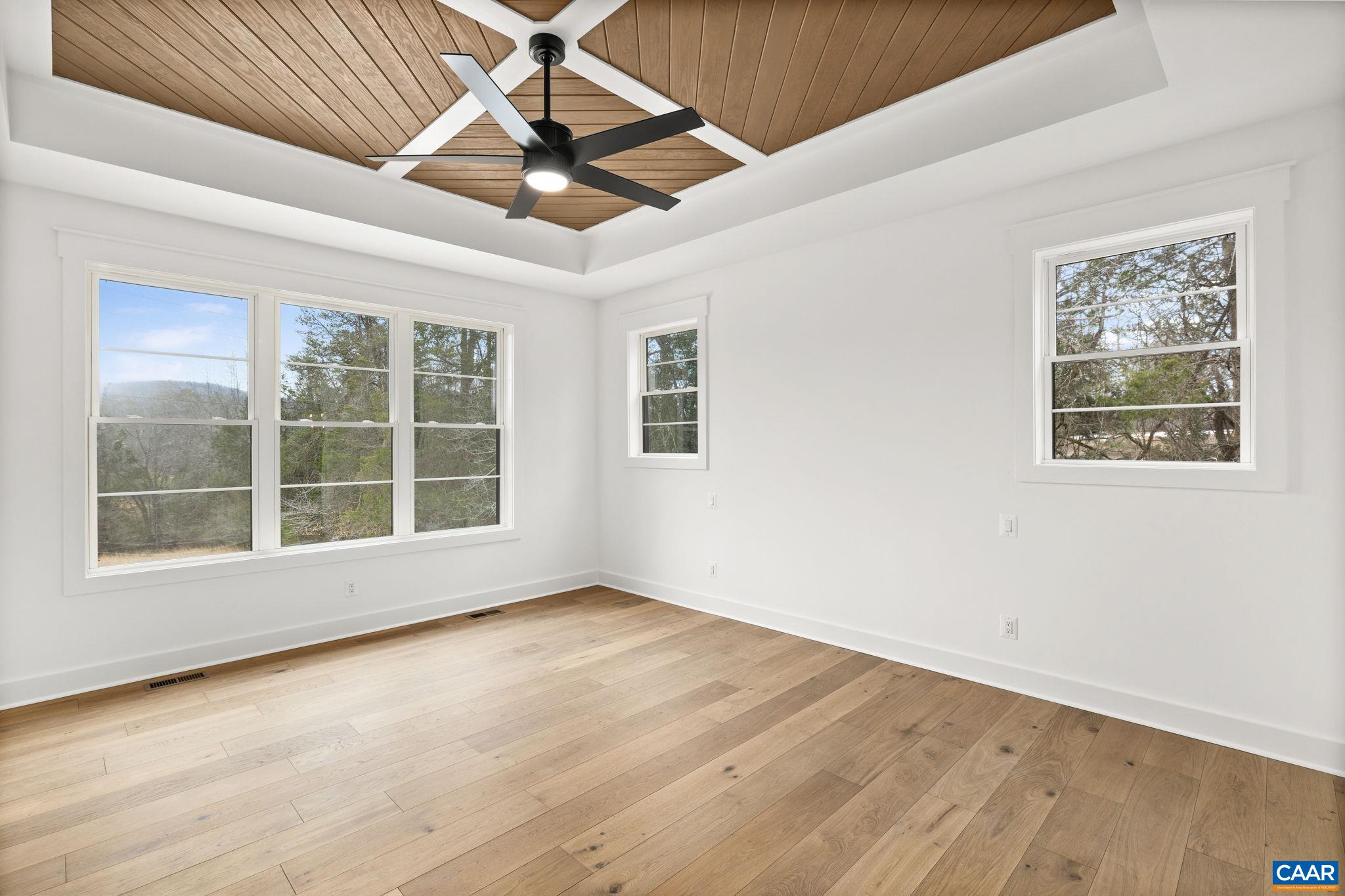 1 A VISTA VIEW DR