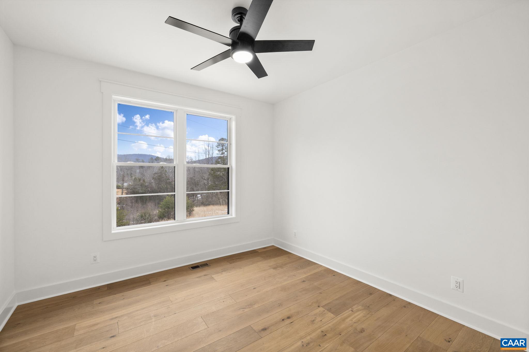 1 A VISTA VIEW DR