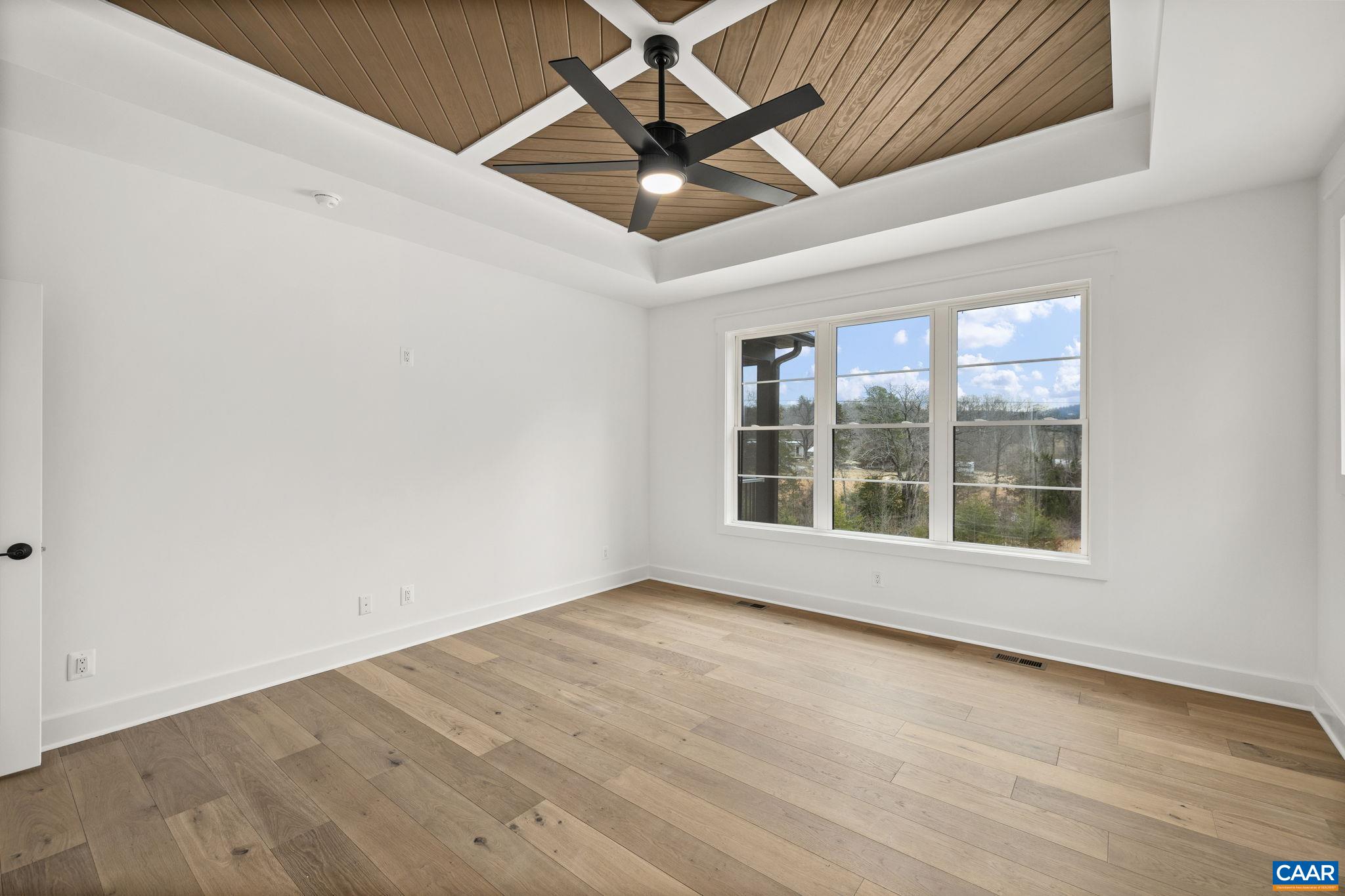 1 A VISTA VIEW DR
