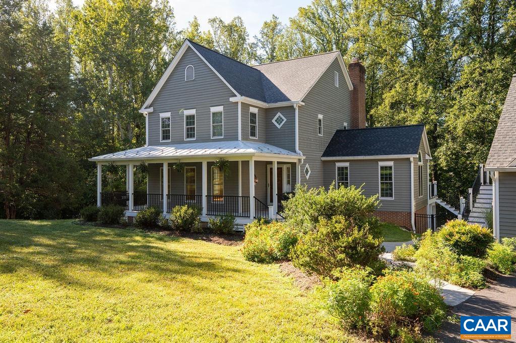 535 ARROWHEAD DR