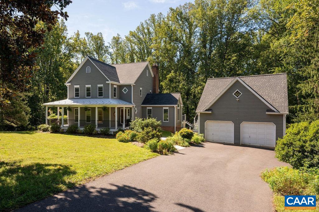 535 ARROWHEAD DR