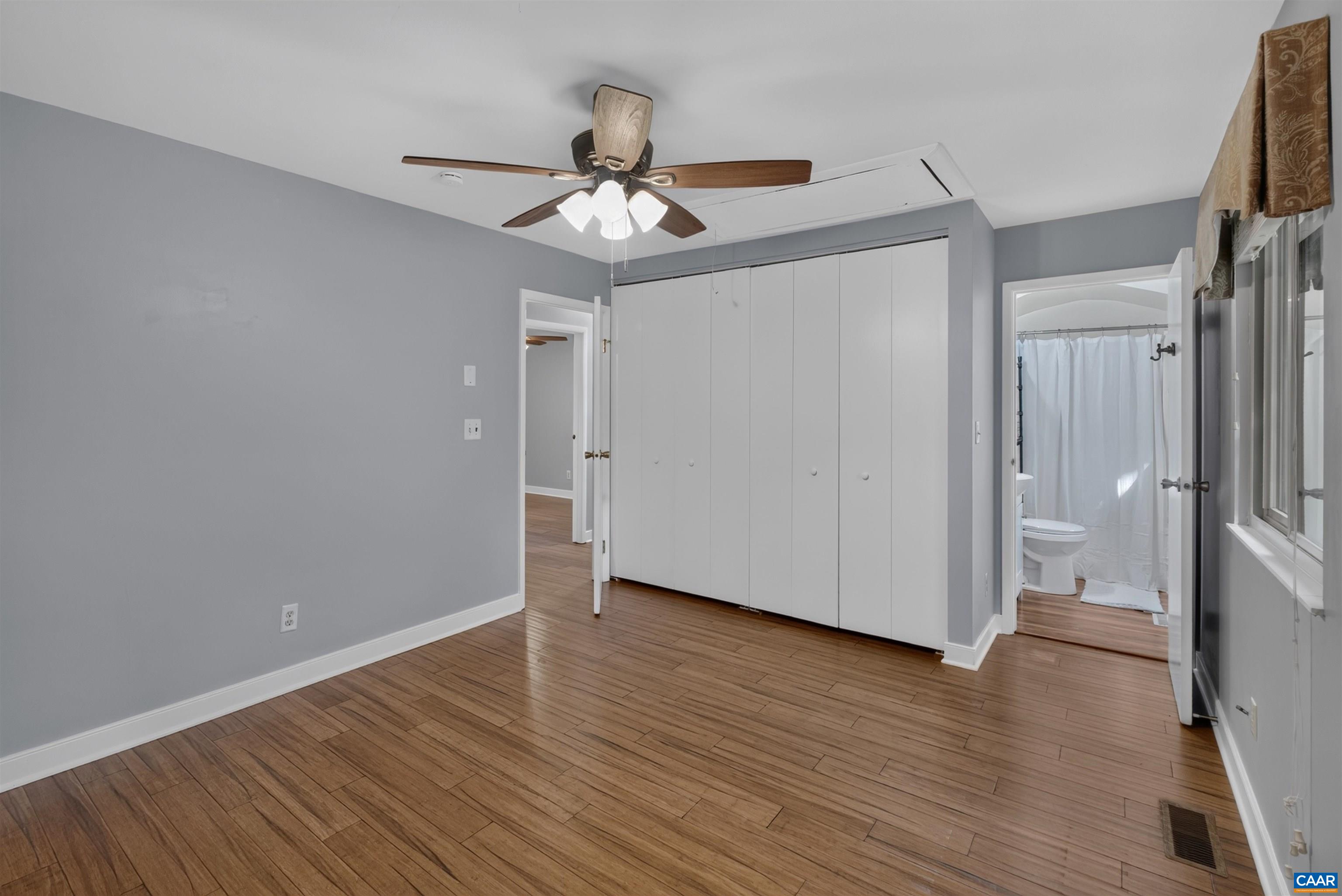 304 CRESTFIELD CT