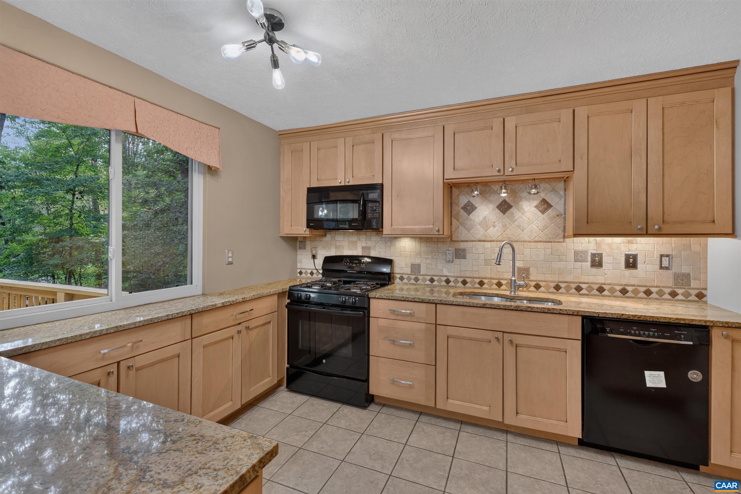 304 CRESTFIELD CT