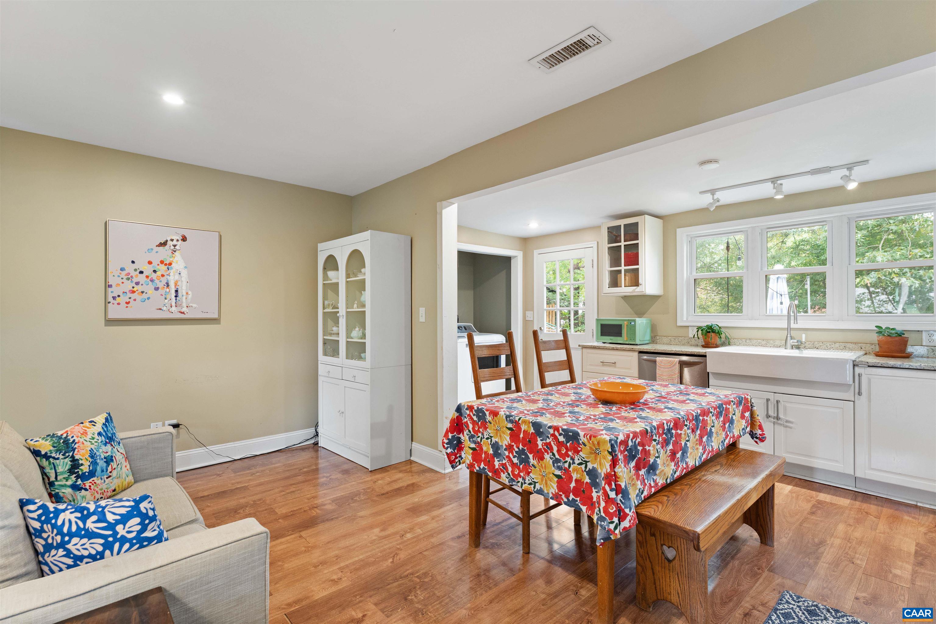 106 HARRIS RD