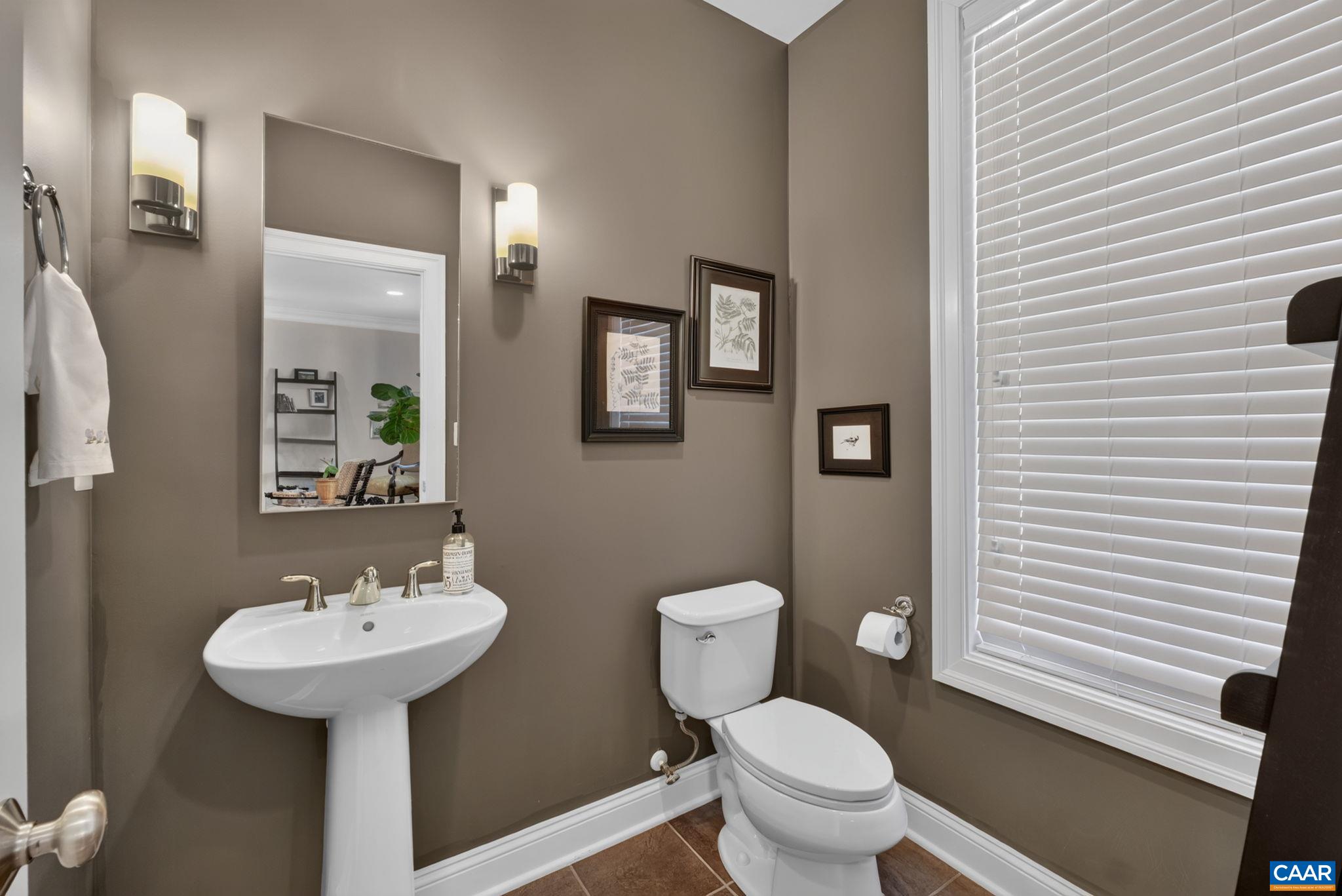 2317 AVINITY CT