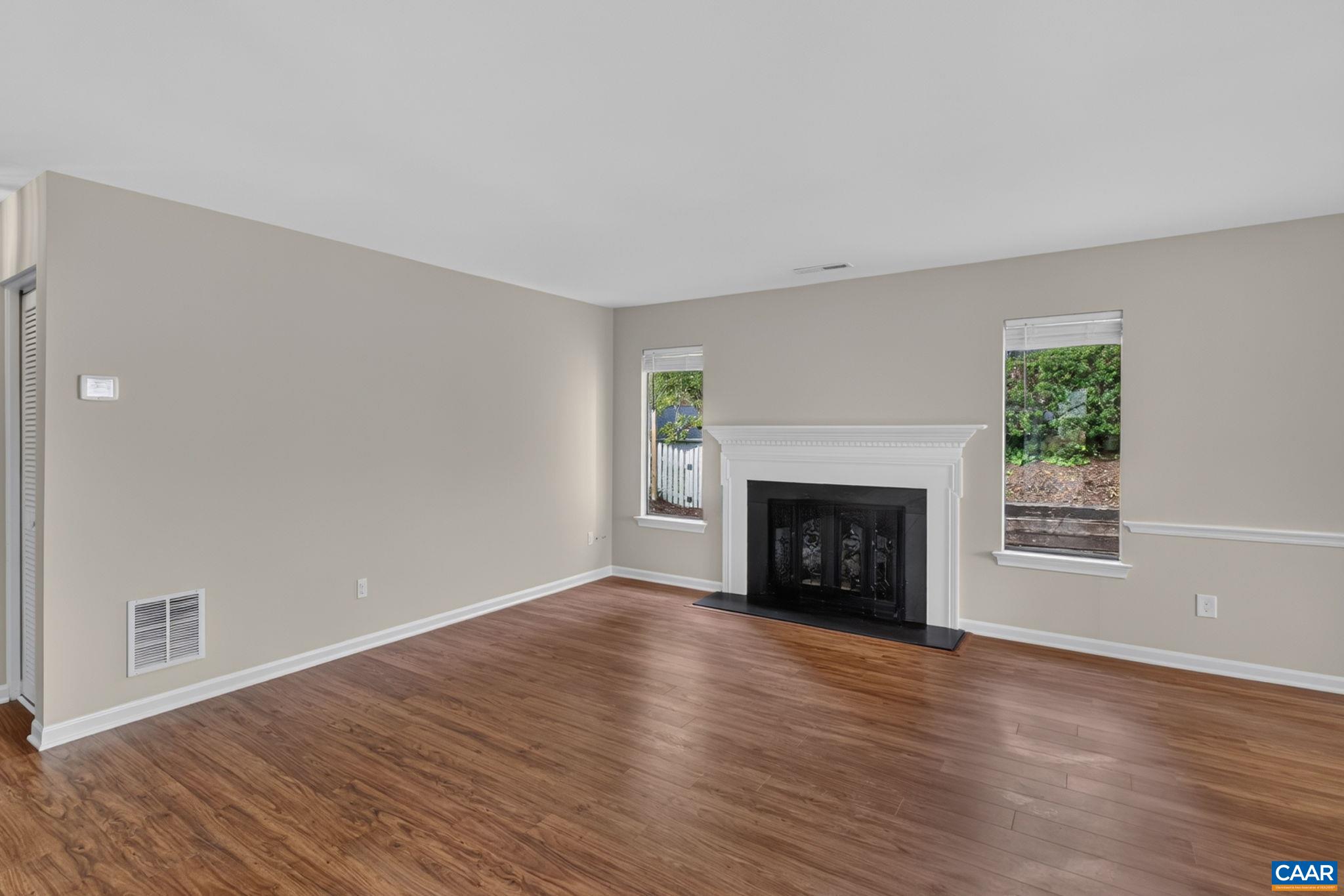 1500 LAKE FOREST DR